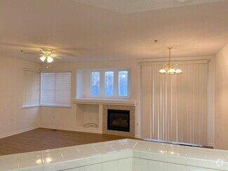 Building Photo - Sparks Single Story Home Near Red Hawk Gol...