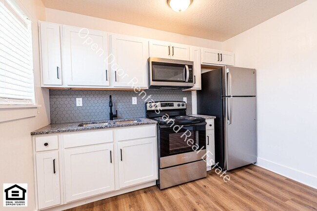 Building Photo - 1823 Griswold Dr