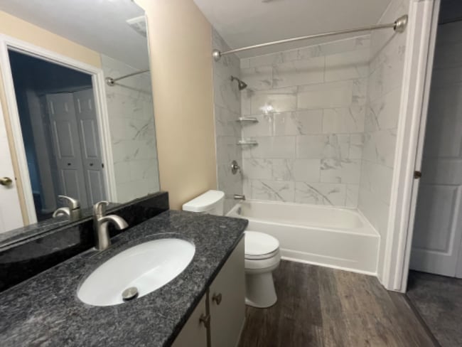 Building Photo - 4387 Heritage Dr