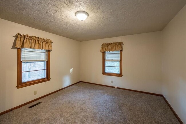 Building Photo - 6822 Wallis Rd