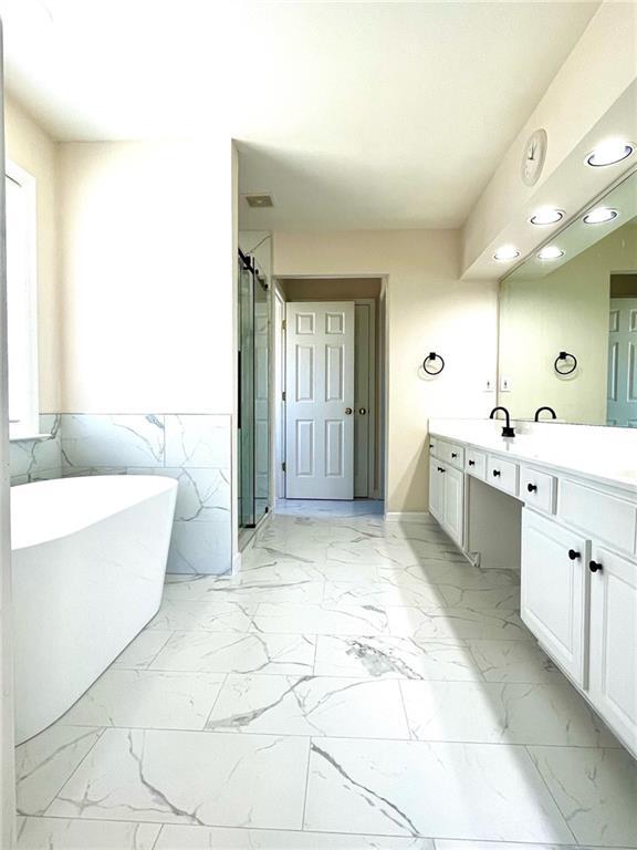 Building Photo - 570 Midhurst Pl