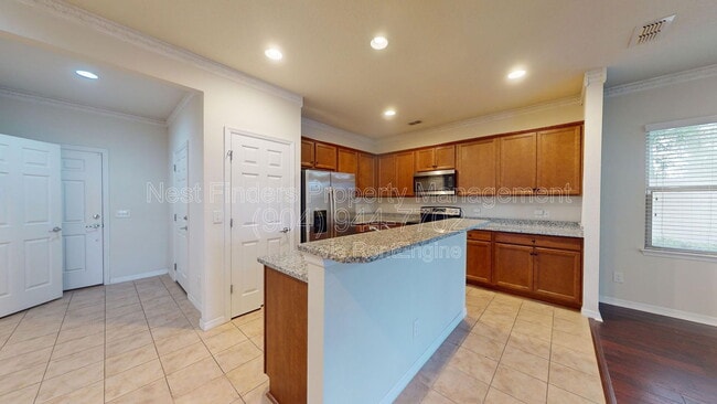 Building Photo - 14324 Dovewind Ct