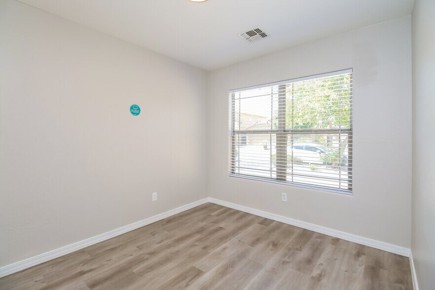 Building Photo - 3483 E Desert Moon Trail