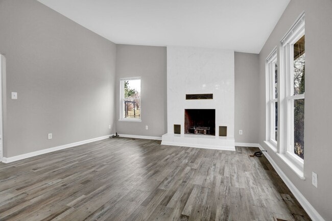 Building Photo - 7215 Johnnycake Rd