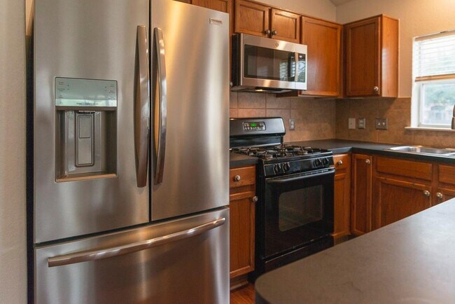 Building Photo - 113 Coreopsis Cove