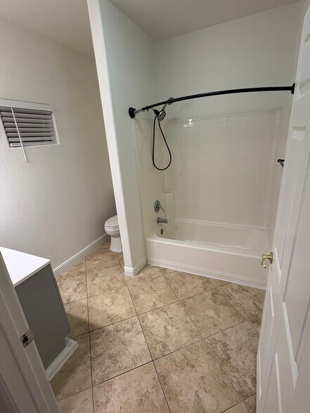 Building Photo - 24909 Madison Ave