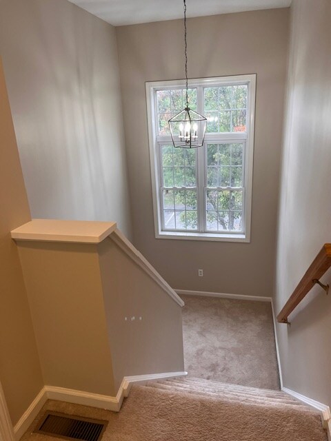 Building Photo - 2002 Larson Dr