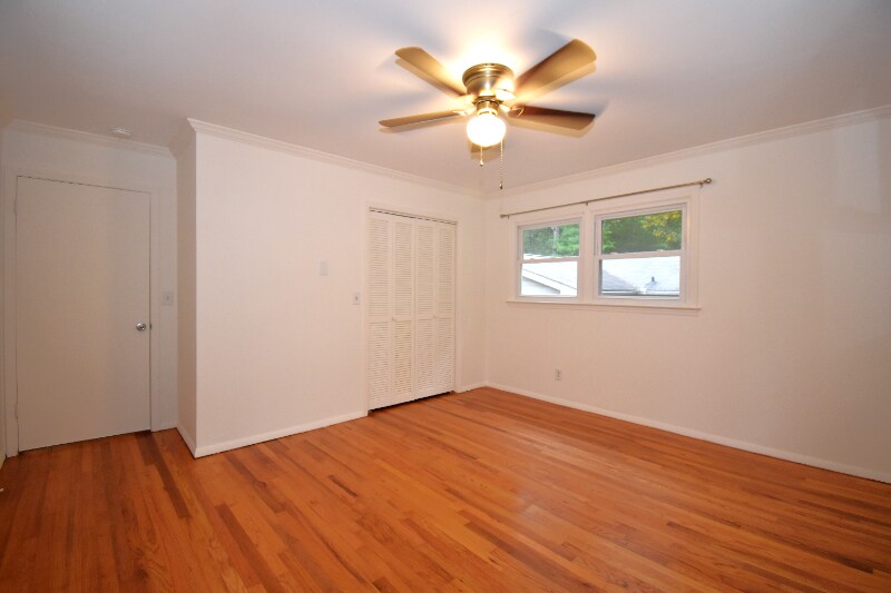 Building Photo - 433 Princess Ann Dr