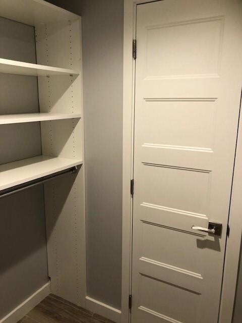 Building Photo - 1609 N Riverside Dr