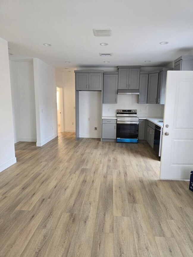 Building Photo - Brand New ADU in Garden Grove for Rent