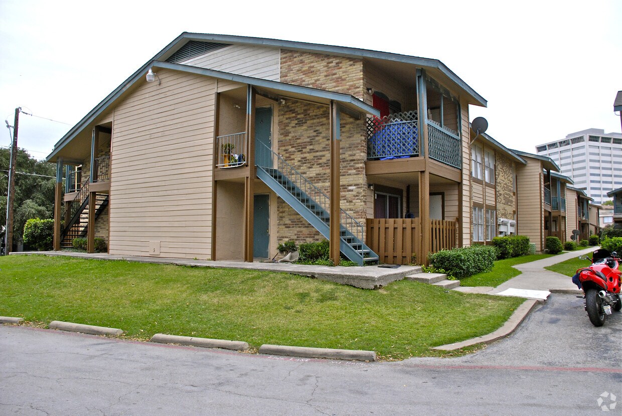 Autumn Brook Apartments Dallas Tx Apartment Finder Autumn Brook Apartments Dallas Tx Apartment Finder