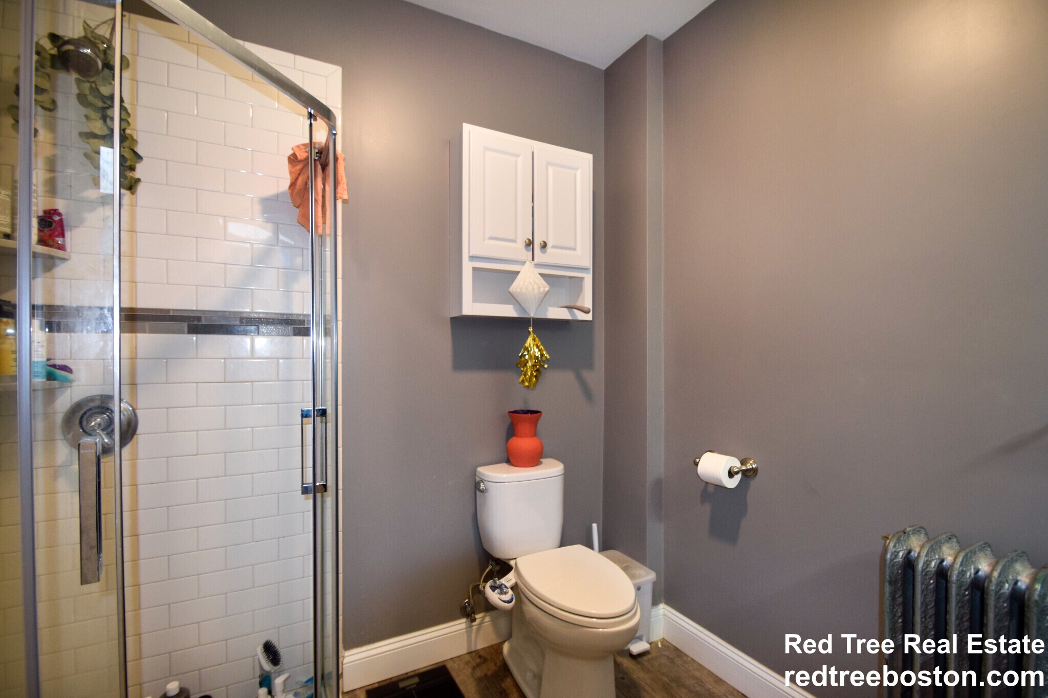 Building Photo - 85 Surrey St