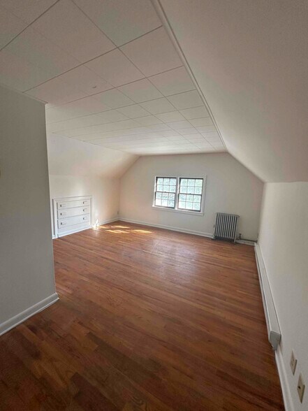 Building Photo - 175 Mansfield Ave