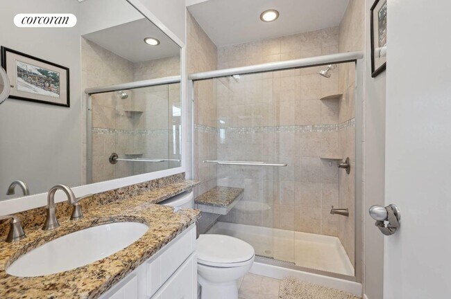 Building Photo - 400 Noyack Rd