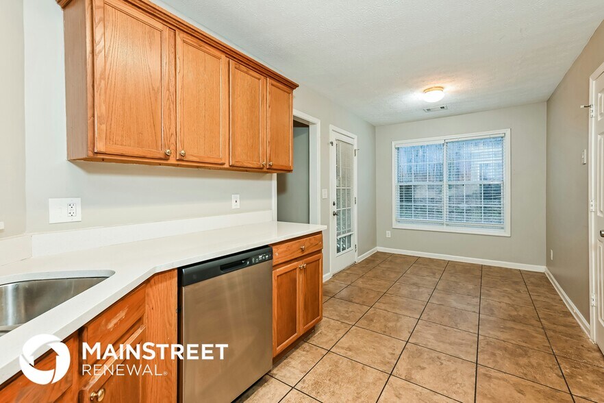 Building Photo - 852 New England Ct