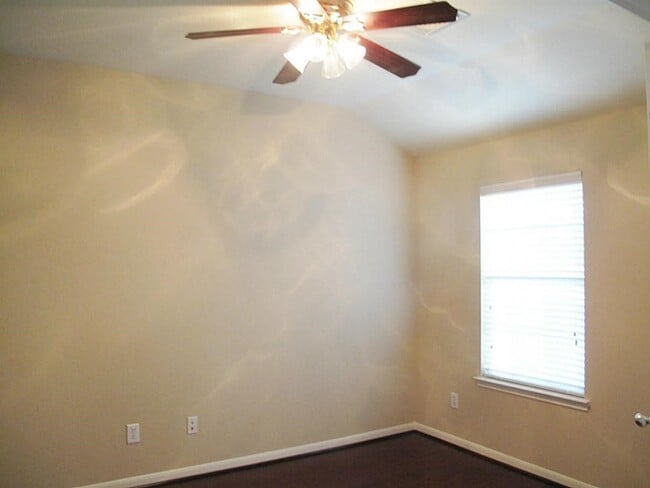 Building Photo - 2311 Enchanted Park Ln