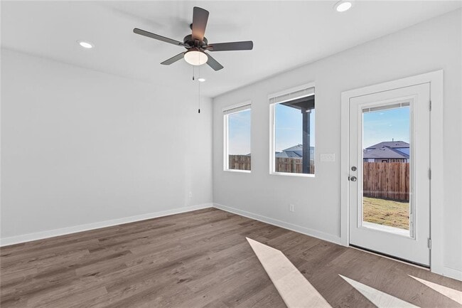 Building Photo - 311 Sundown Ave