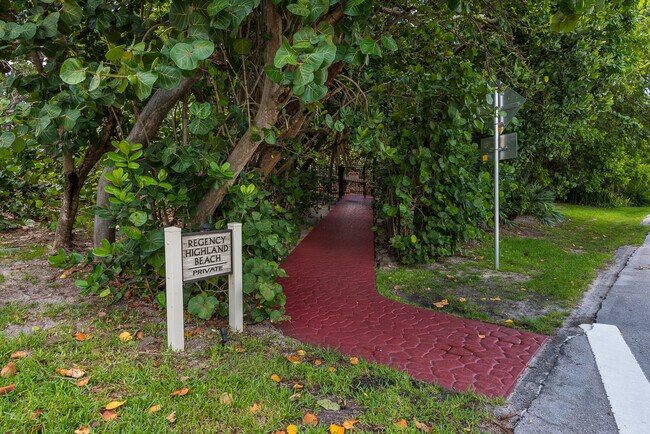 Building Photo - 3912 S Ocean Blvd