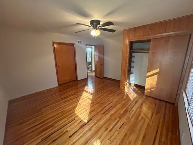 Building Photo - 77 Faircrest Dr