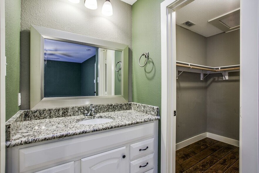 Nice Sink off Bathroom - 6646 E Lovers Ln