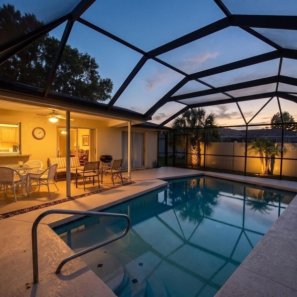 Building Photo - 3926 Calliandra Dr
