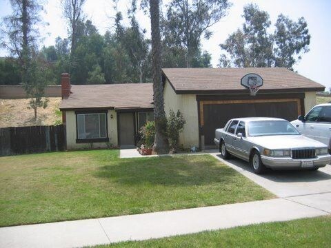 Primary Photo - 10412 Charleston Dr