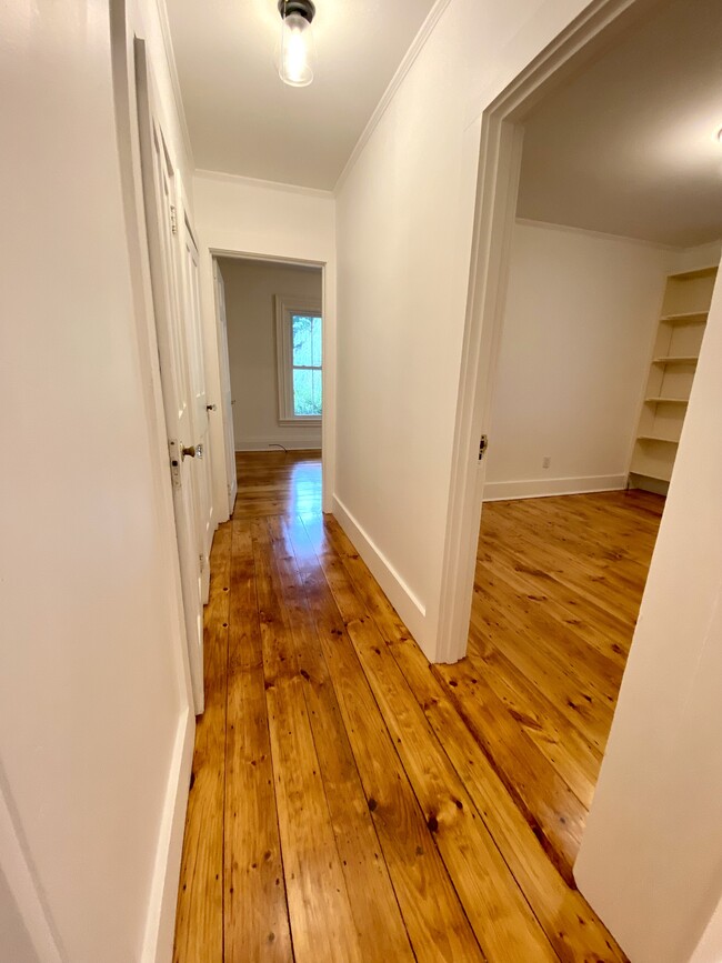 Hallway with two large closets - 12 Exeter Rd