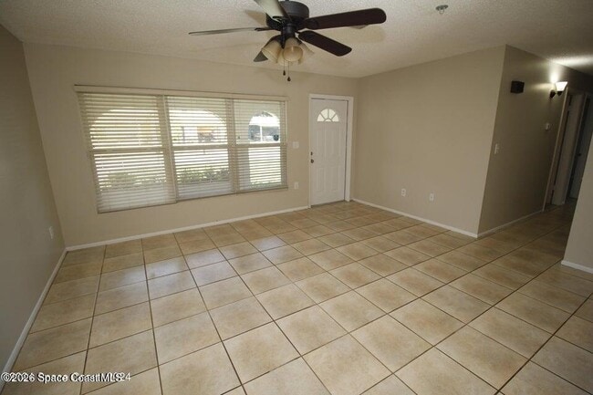 Building Photo - 3222 Galleon Ave NE