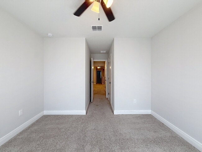 Building Photo - 6008 Grand Sonata Ave