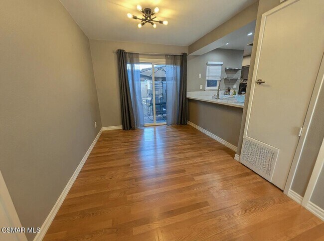 Building Photo - 28713 Conejo View Dr