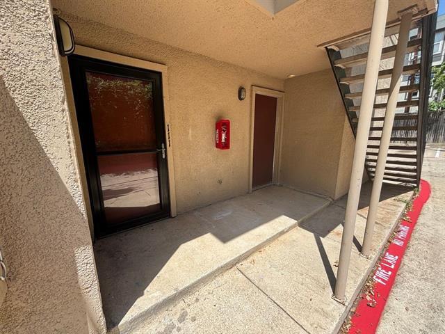 Building Photo - 4044 Buena Vista St