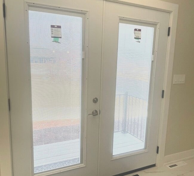 Building Photo - 26073 W Grand Ave