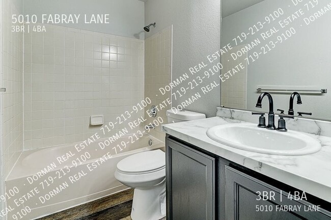 Building Photo - 5010 Fabray Ln