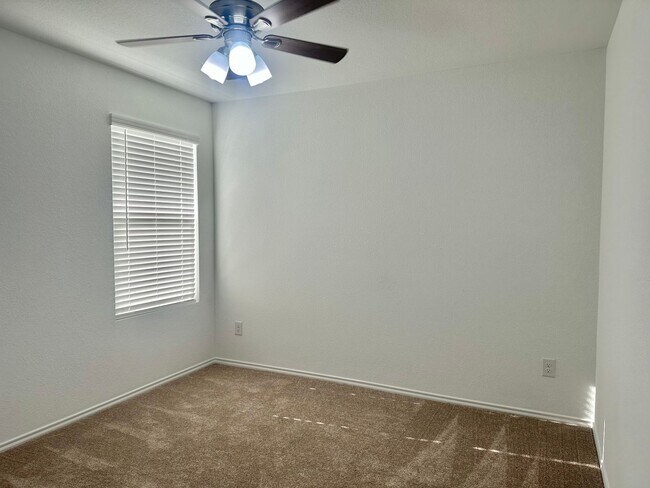 Building Photo - 3 BED 2 BATH NEW BUILD IN JARRELL TX!!!