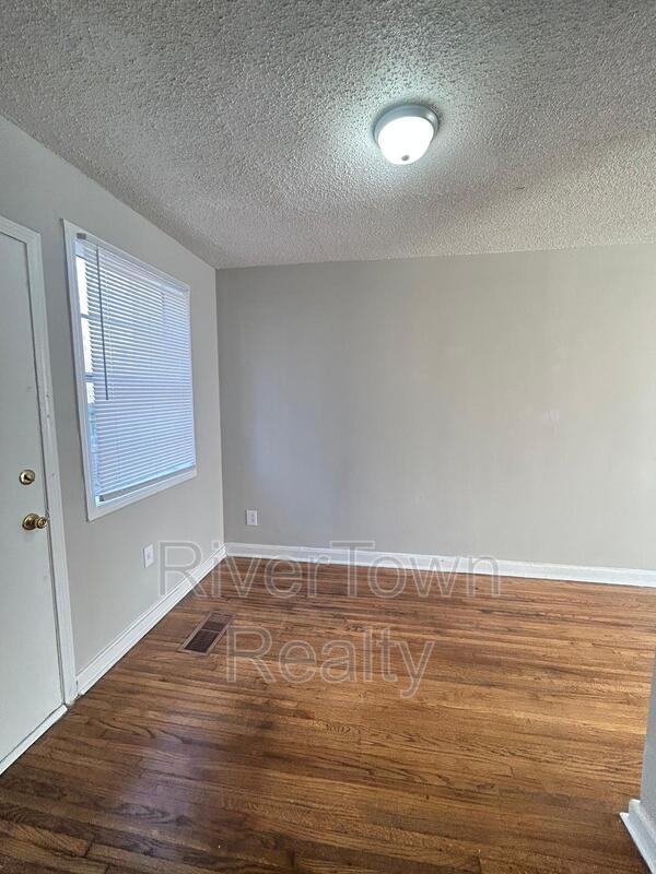 Building Photo - 1778 Brown Ave