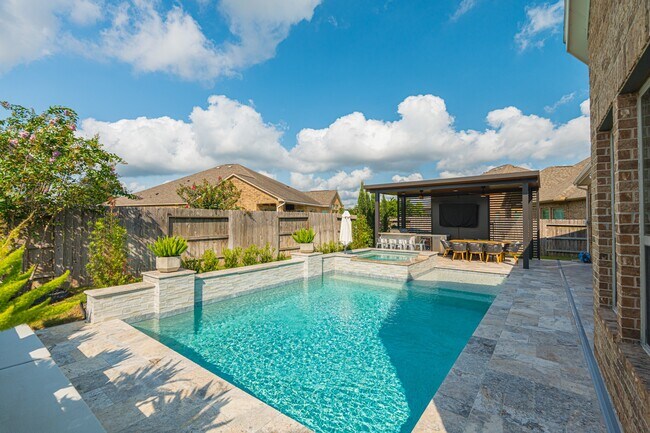 Building Photo - 25403 Angelwood Springs Ln