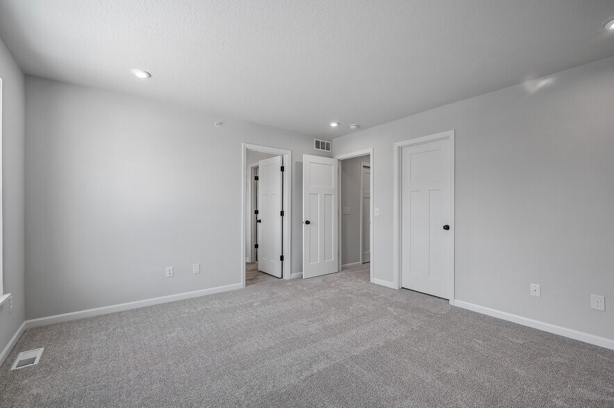 Building Photo - 6525 Jody Ave S