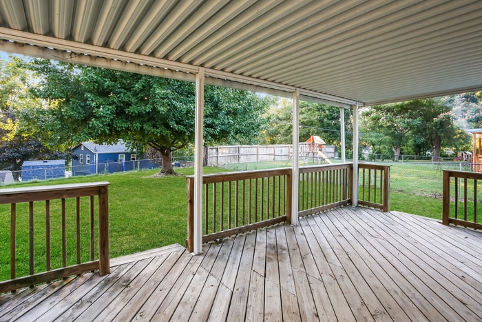 Building Photo - 400 N Ponca Dr