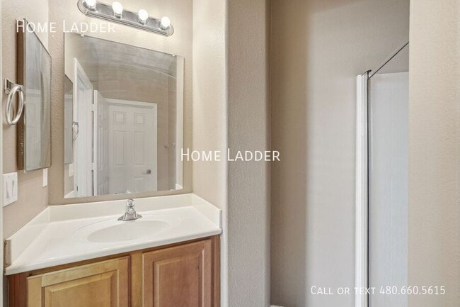 Building Photo - 45575 W Keller Dr