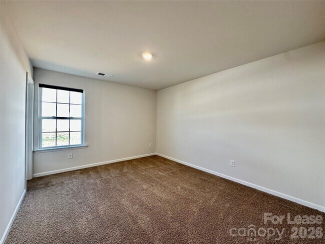 Building Photo - 147 N Ranney Way