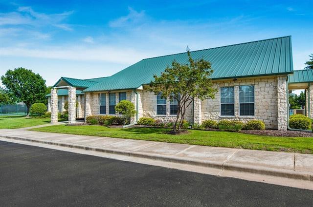 Building Photo - 609 SALISBURY Dr