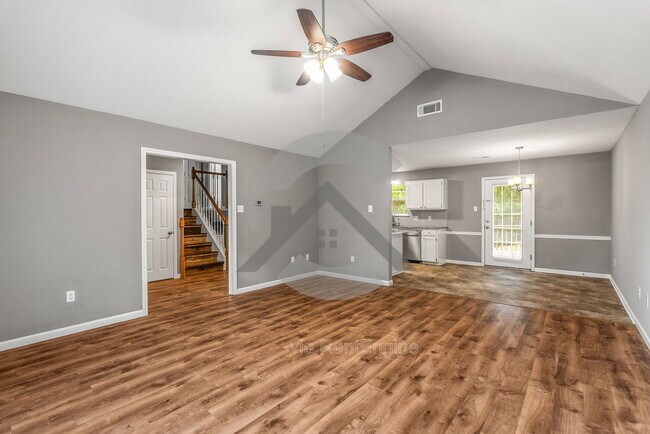 Building Photo - 2595 Jayme Cir