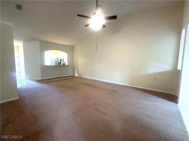 Building Photo - 1320 Charleston Square Dr