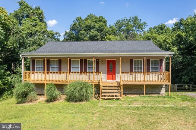 Building Photo - 430 Cedar Creek Dr