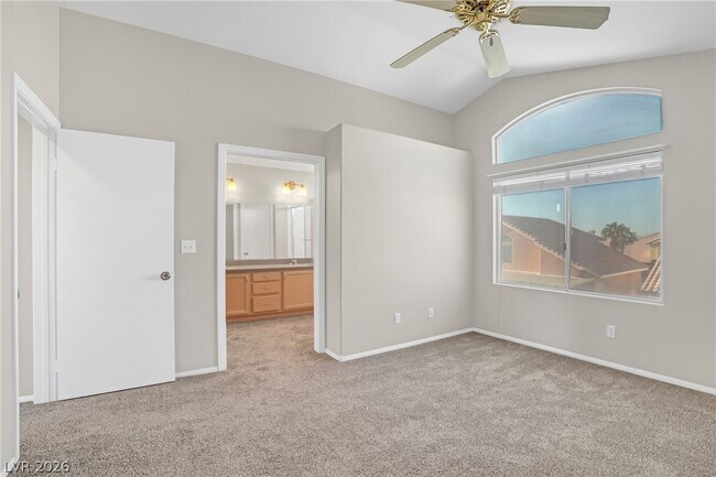 Building Photo - 8133 Kentshire Dr