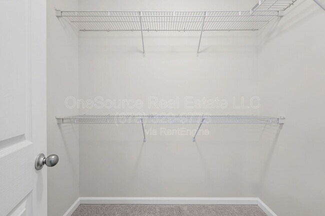 Building Photo - 2733 Vining Ridge Terrace