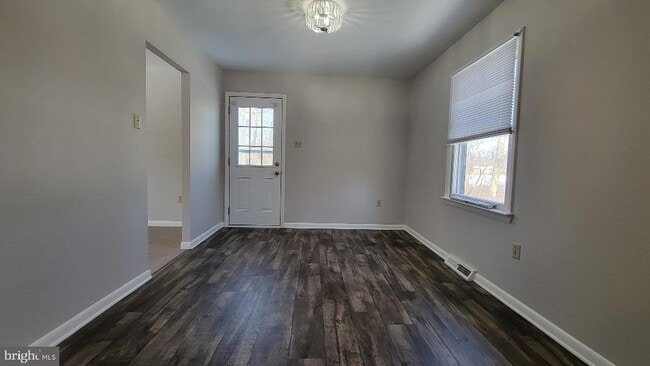 Building Photo - 216 Brookside Terrace