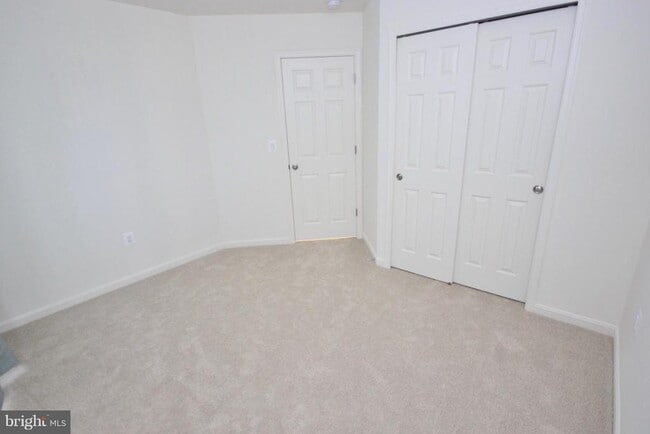 Building Photo - 21517 Willow Breeze Sq
