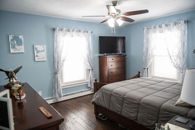 Building Photo - 104 Union St