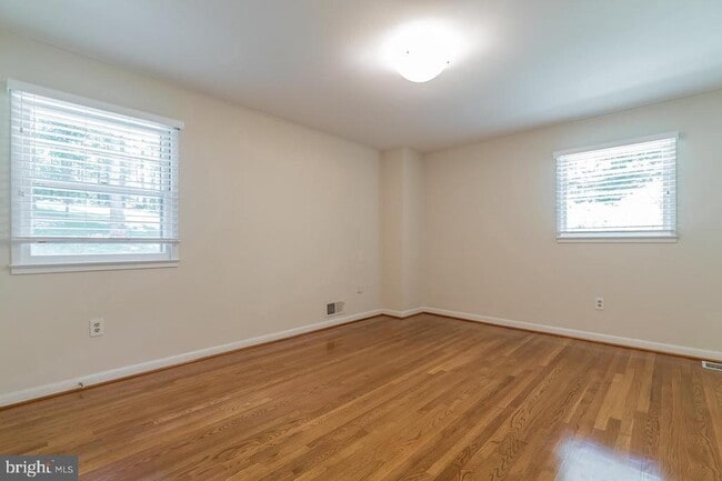 Building Photo - 6807 Winter Ln